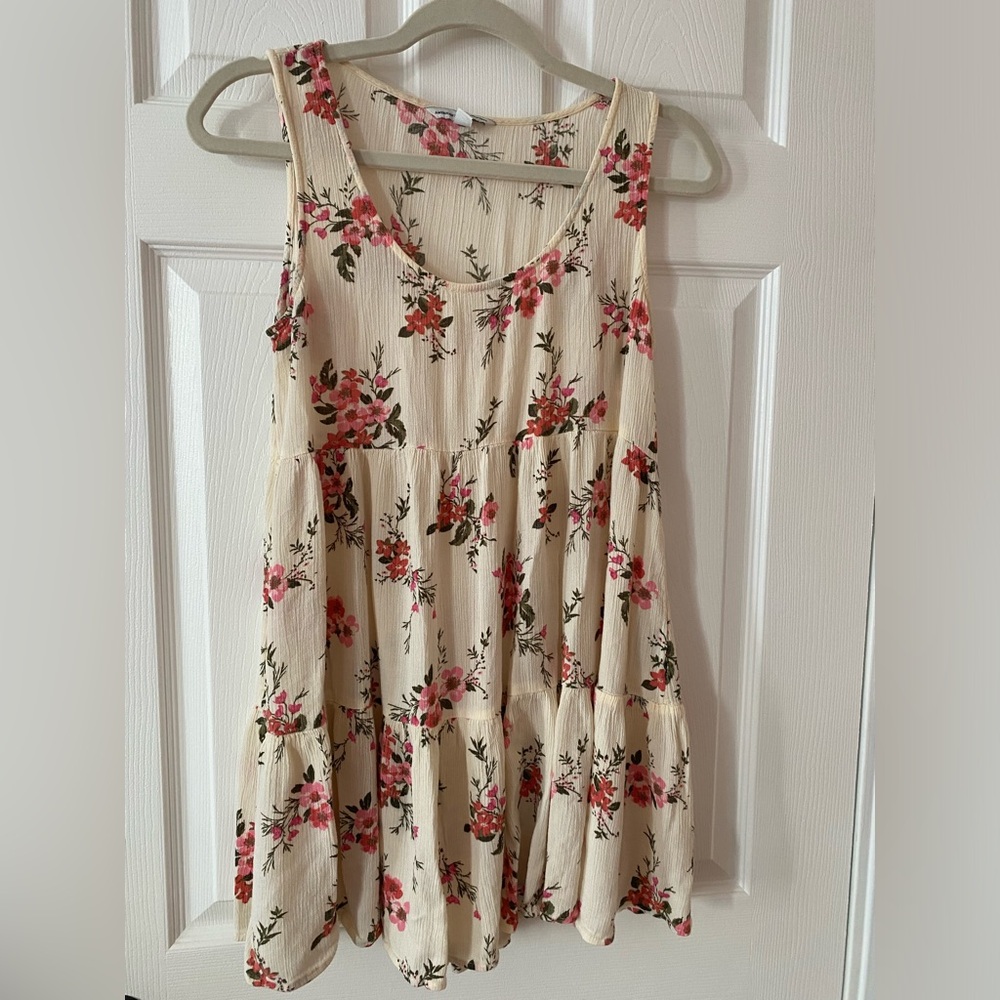 Like new American Eagle pink floral sundress